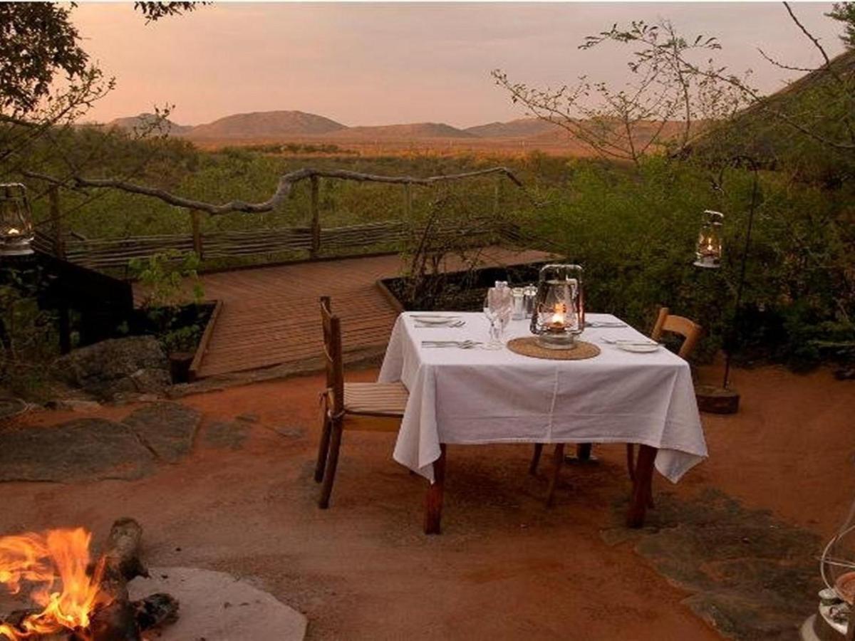 Buffalo Ridge Safari Lodge Reserva de Madikwe Exterior foto